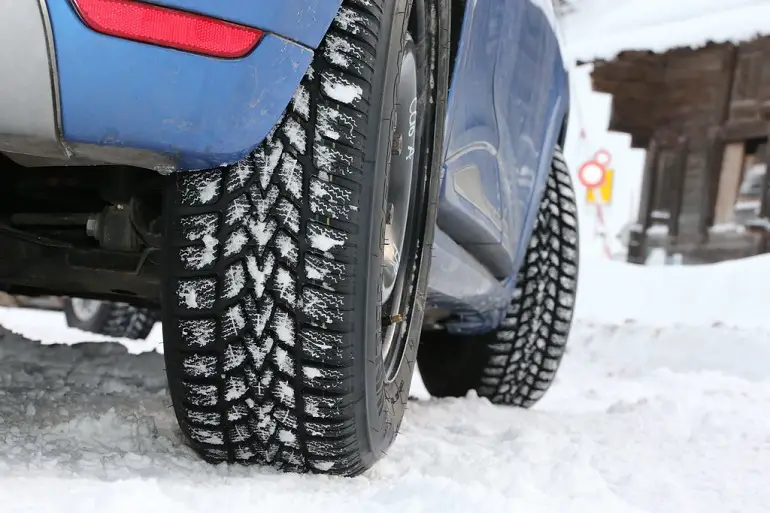 Best-studded Snow Tire